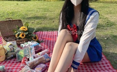 郭书瑶胸围照片婐体